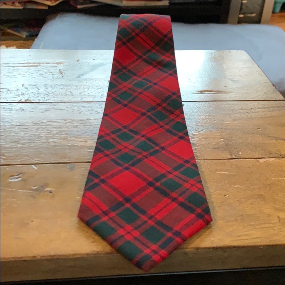 EUC Vintage Plaid Wool Saks Fifth Avenue Tie